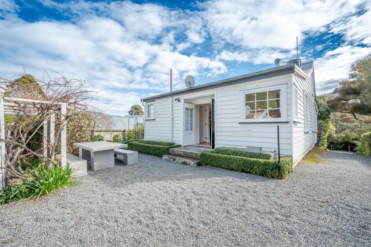 Libeau Cottage - Akaroa Holiday Home Екстер'єр фото